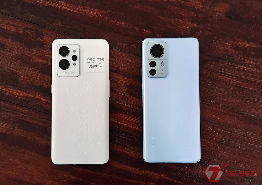 Perbandingan Realme GT 2 Pro vs Xiaomi 12 Pro