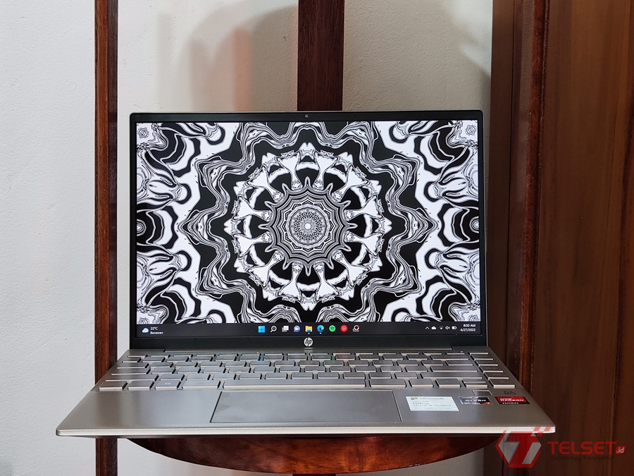 Review kelebihan kekurangan spesifikasi prosesor harga HP Pavilion Aero 13