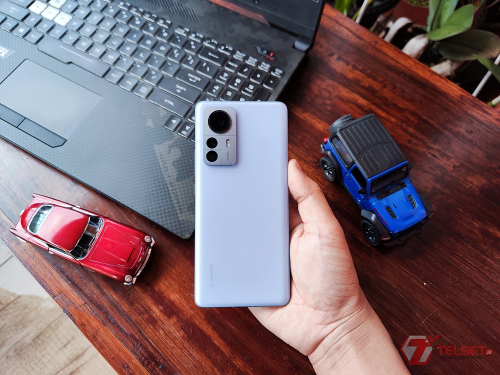 Review Xiaomi 12 Pro 12 Lite