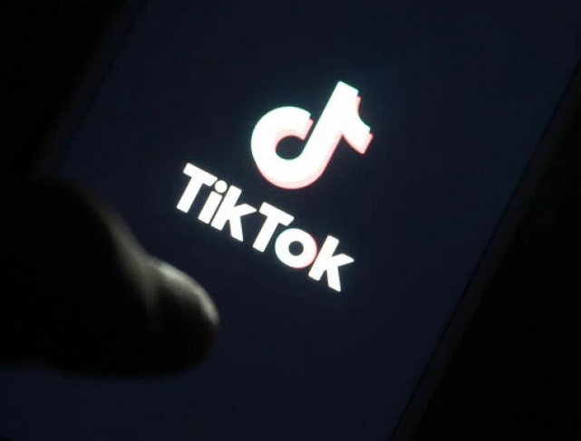 Dark Mode TikTok Android iPhone