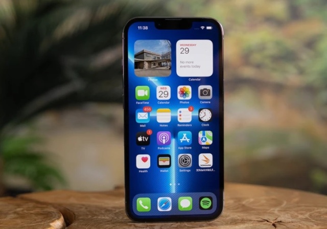 Harga iPhone flagship