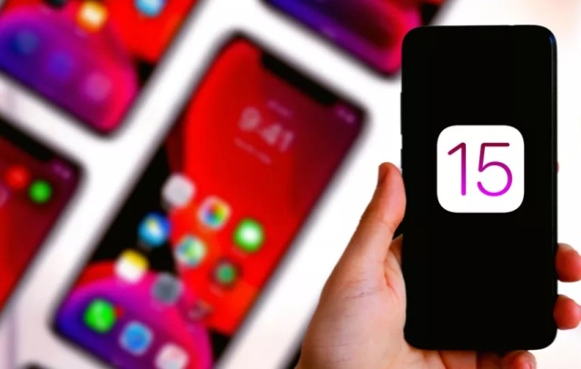 pembaruan iOS 15.6 beta update