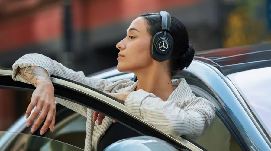 kolaborasi Mercedes-Benz dan Master & Dynamic