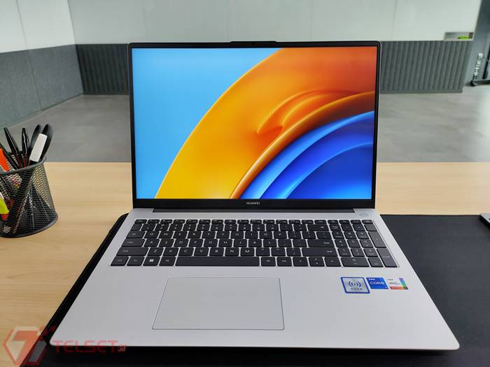 Huawei MateBook D16