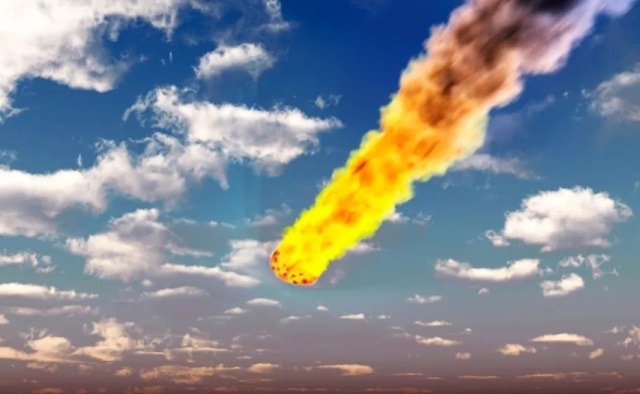 Berapa Banyak Meteorit Menabrak Bumi Setiap Tahun