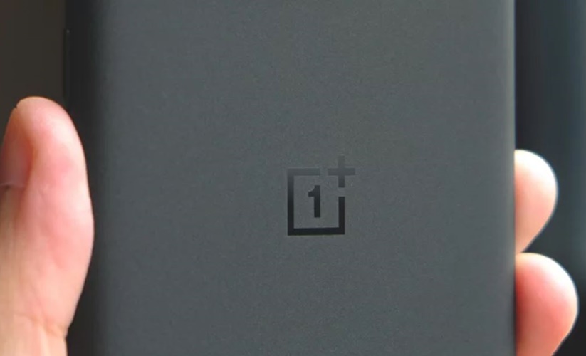 Ponsel Lipat OnePlus