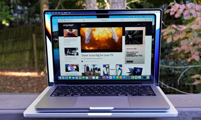 MacBook M2 Pro