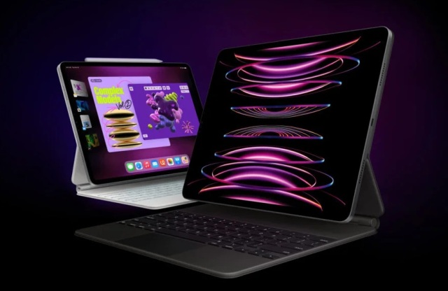 Kotak Kardus iPad Pro