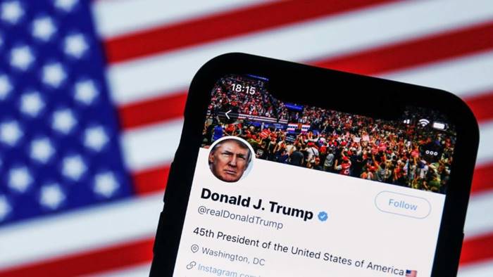 Elon Musk Resmi Cabut Pemblokiran Akun Twitter Donald Trump