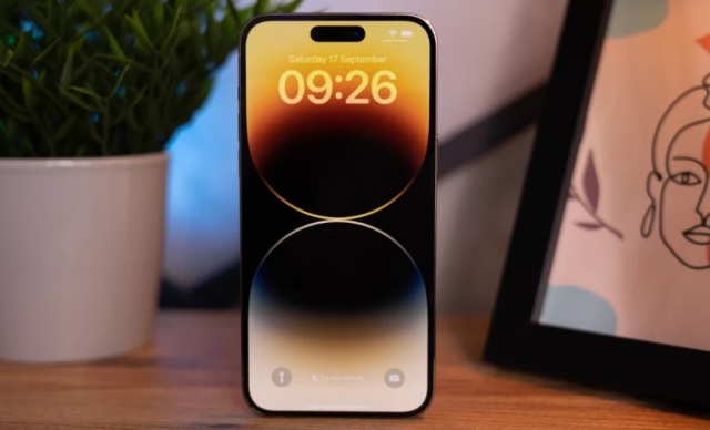 Servis Layar iPhone 14 Sangat Mudah, Tapi Cuma di Toko Resmi!