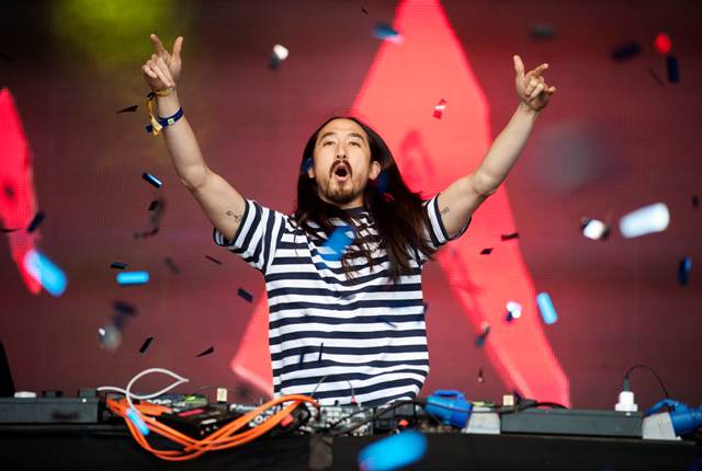 DJ Steve Aoki