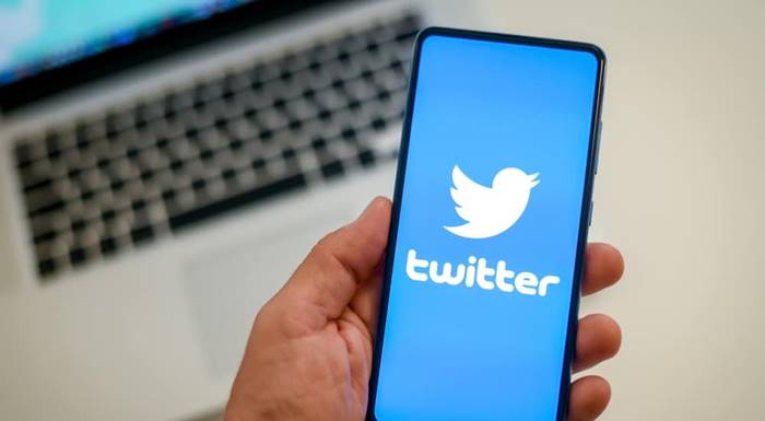 Pengguna Akun Twiter Diblokir Banding