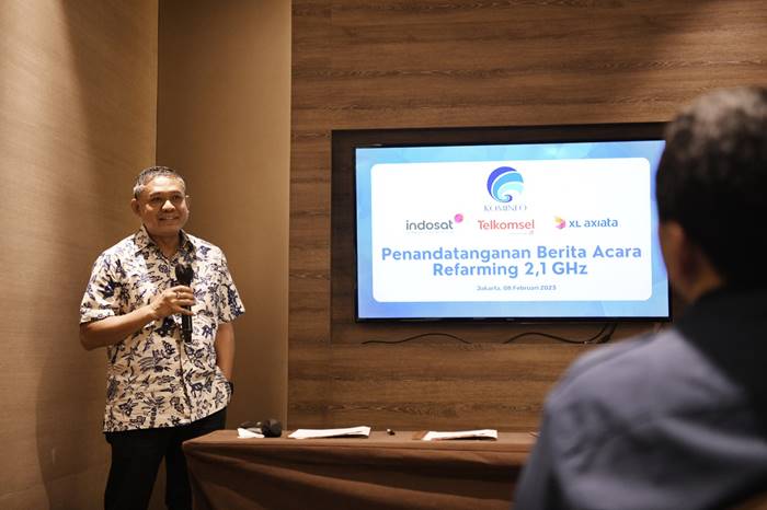 Indosat Ooredoo Hutchison Refarming Frekuensi 2.1 GHz