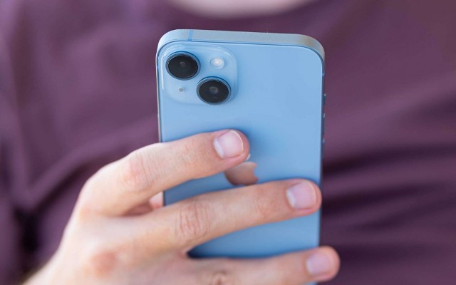 iPhone 15 Plus Dynamic Island