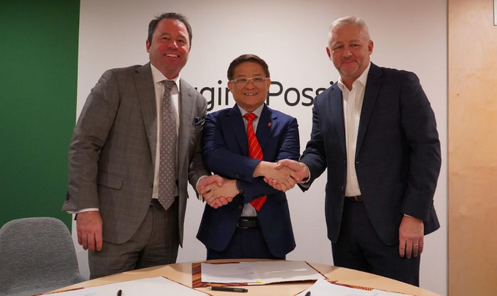 Telkomsel Ericsson Qualcomm uji coba 5G