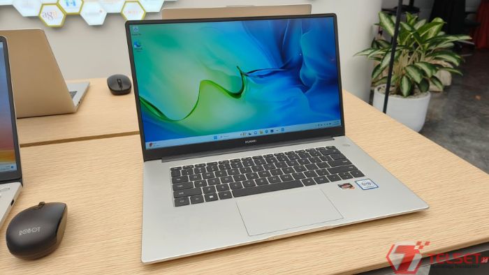 Spesifikasi Huawei MateBook D15