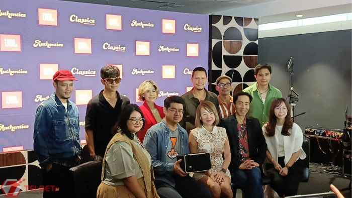 Harga JBL Authentics