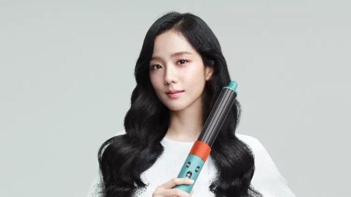 Jisso Brand Ambassador Dyson