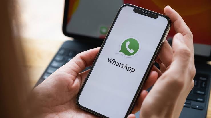 WhatsApp Akhirnya Kembangkan Fitur Multi-akun untuk Pengguna iOS
