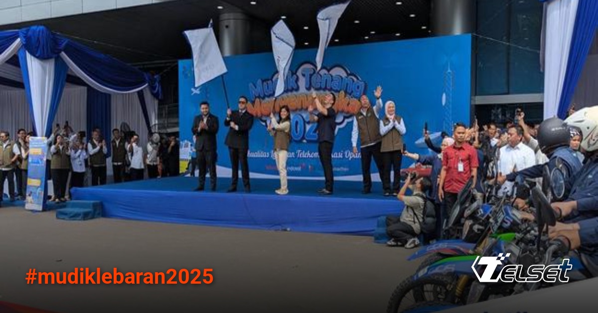 Menteri Kominfo Meutya Hafid melepas petugas jaringan mudik Lebaran 2025
