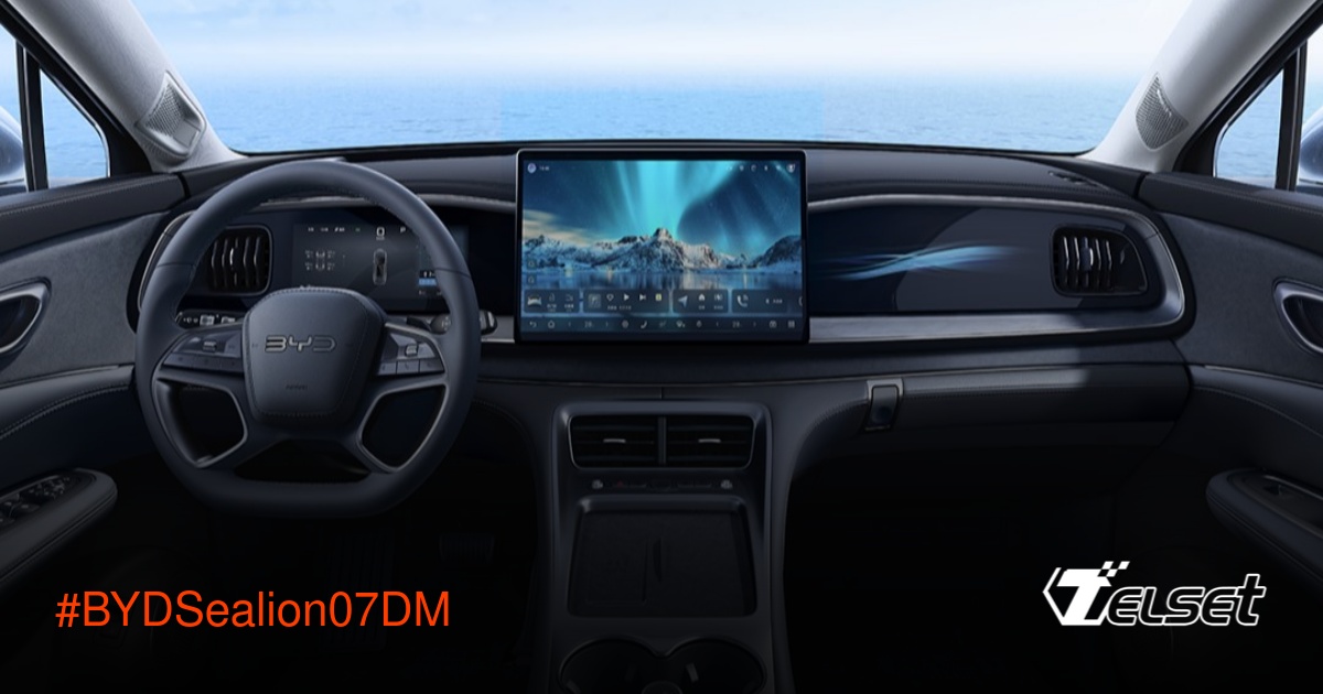 Interior mewah BYD Sealion 07 DM dengan layar sentuh besar dan desain premium