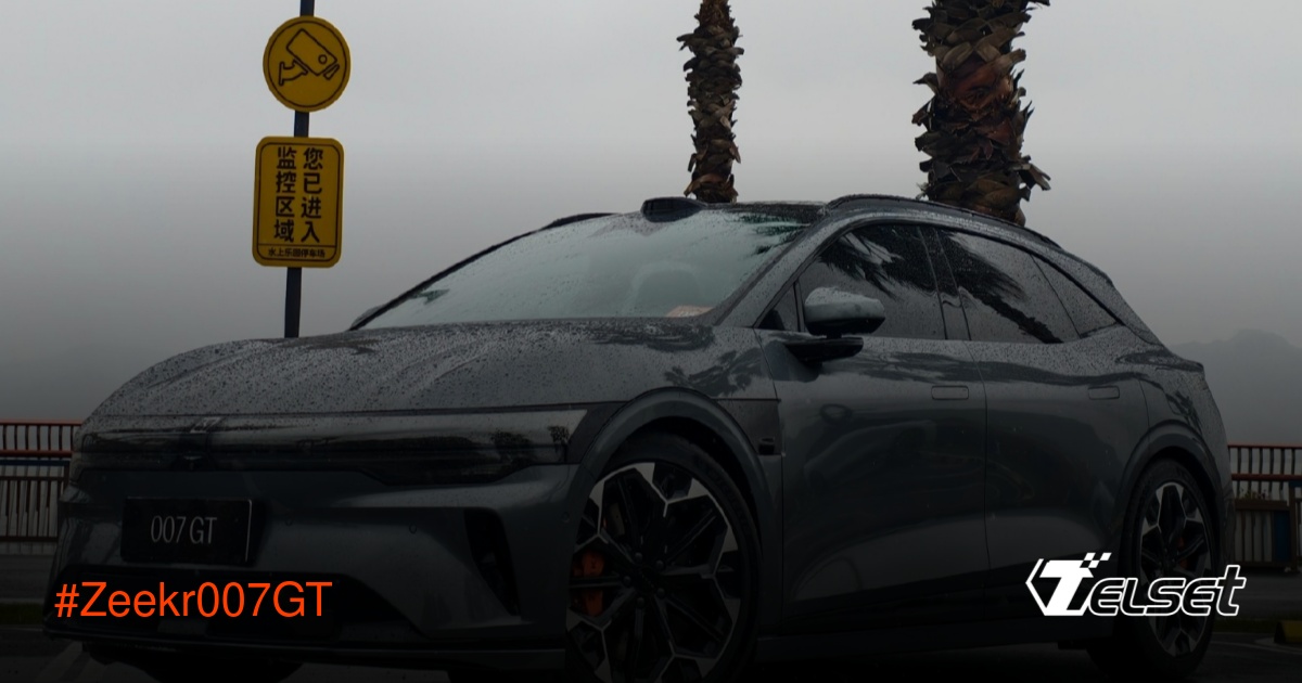 Zeekr 007 GT electric estate di lini produksi pabrik Hangzhou