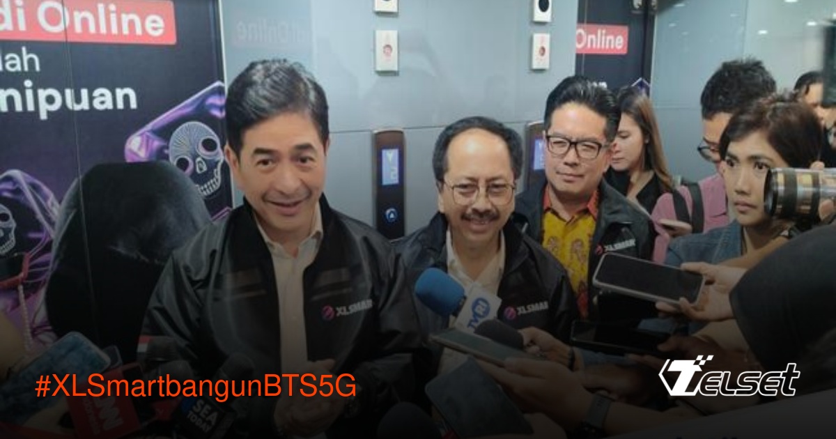 Presiden Komisaris XLSmart Arsjad Rasjid berbicara di Kantor Komdigi tentang proyek pembangunan BTS 5G