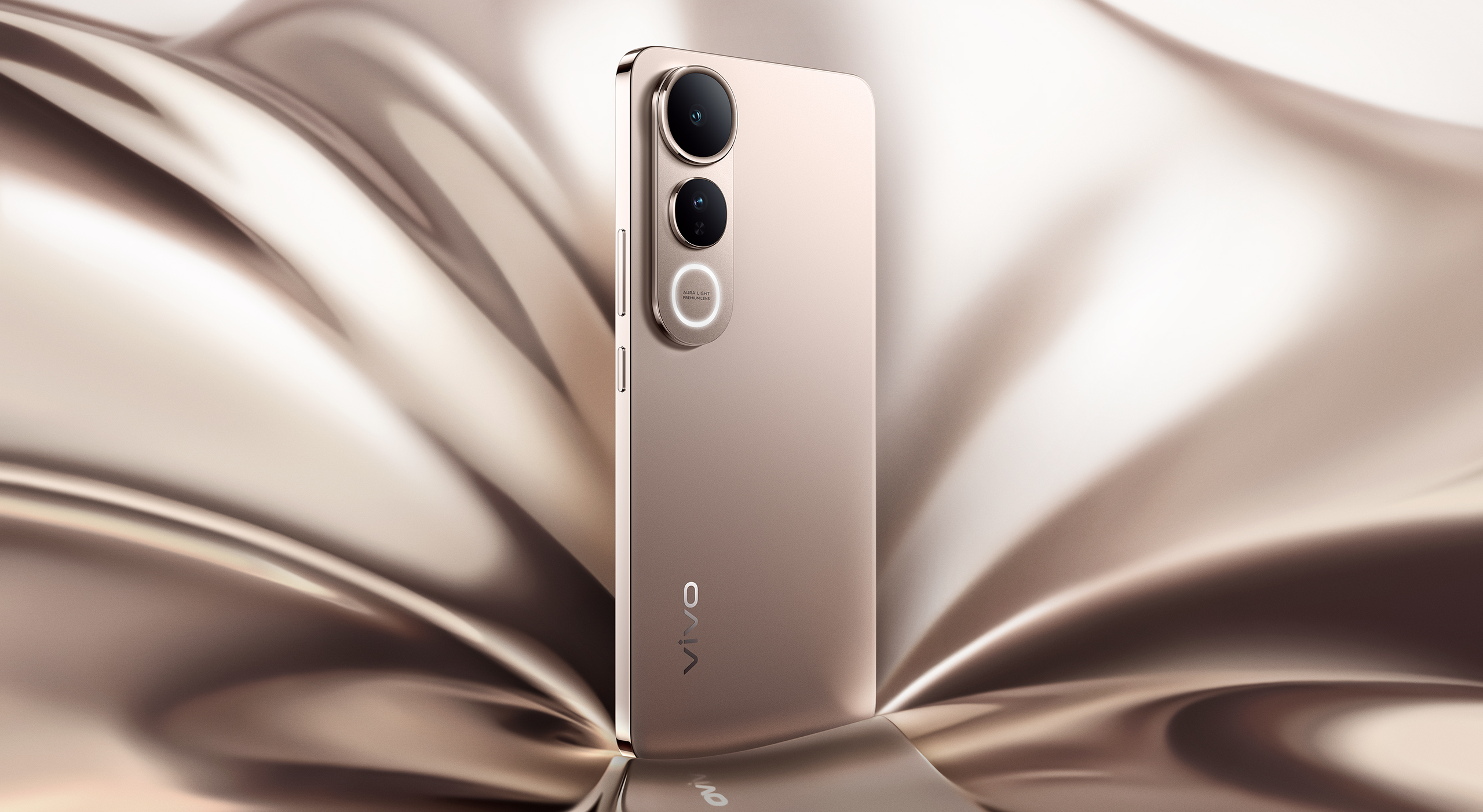 vivo V50 Lite smartphone dengan desain tipis dan warna stylish