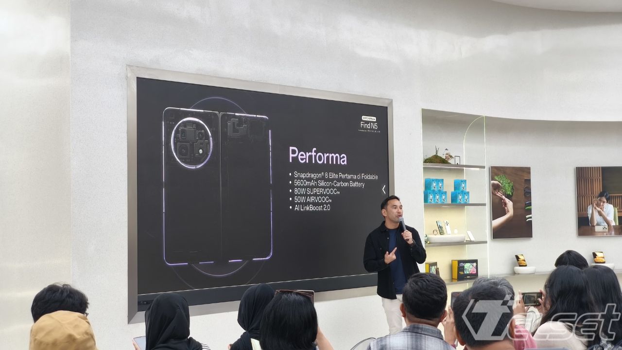 OPPO Find N5 smartphone foldable dengan layar besar dan desain premium