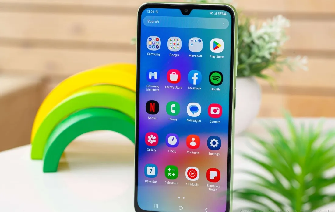 Samsung Galaxy A05s menerima update One UI 7 berbasis Android 15