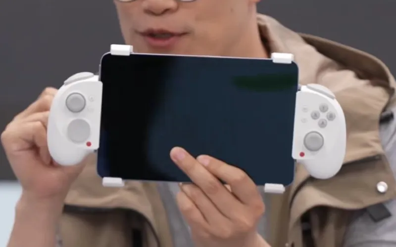 Redmi Gaming Controller modular dalam aksi dengan tablet Redmi K Pad