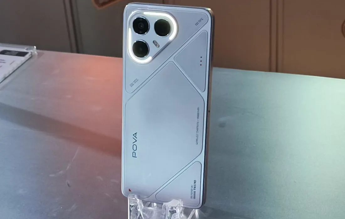 Tecno Pova 7 5G dalam peluncuran resmi di Jakarta dengan desain futuristik dan spesifikasi gaming tangguh