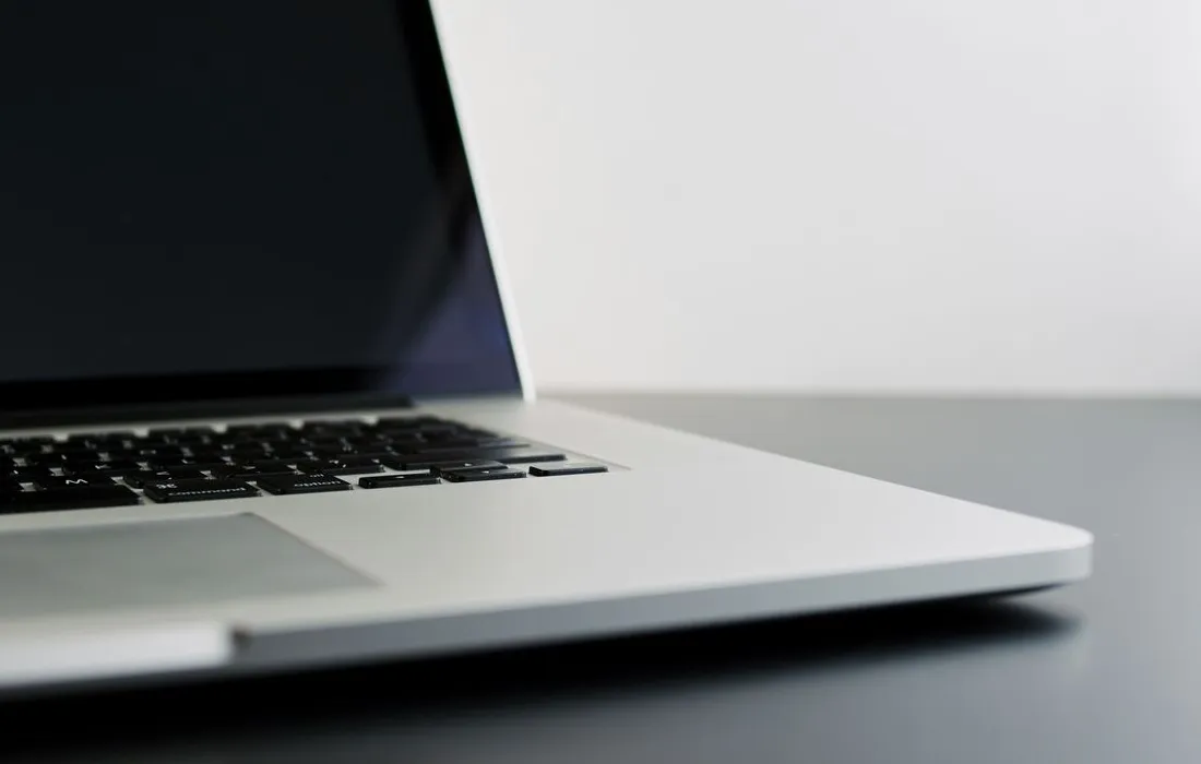 Ilustrasi cara mengembalikan kursor yang hilang di laptop