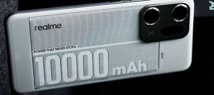 Konsep smartphone Realme dengan baterai 10.000mAh yang tipis