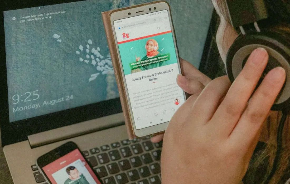 Perbandingan fitur Spotify Premium dan versi gratis