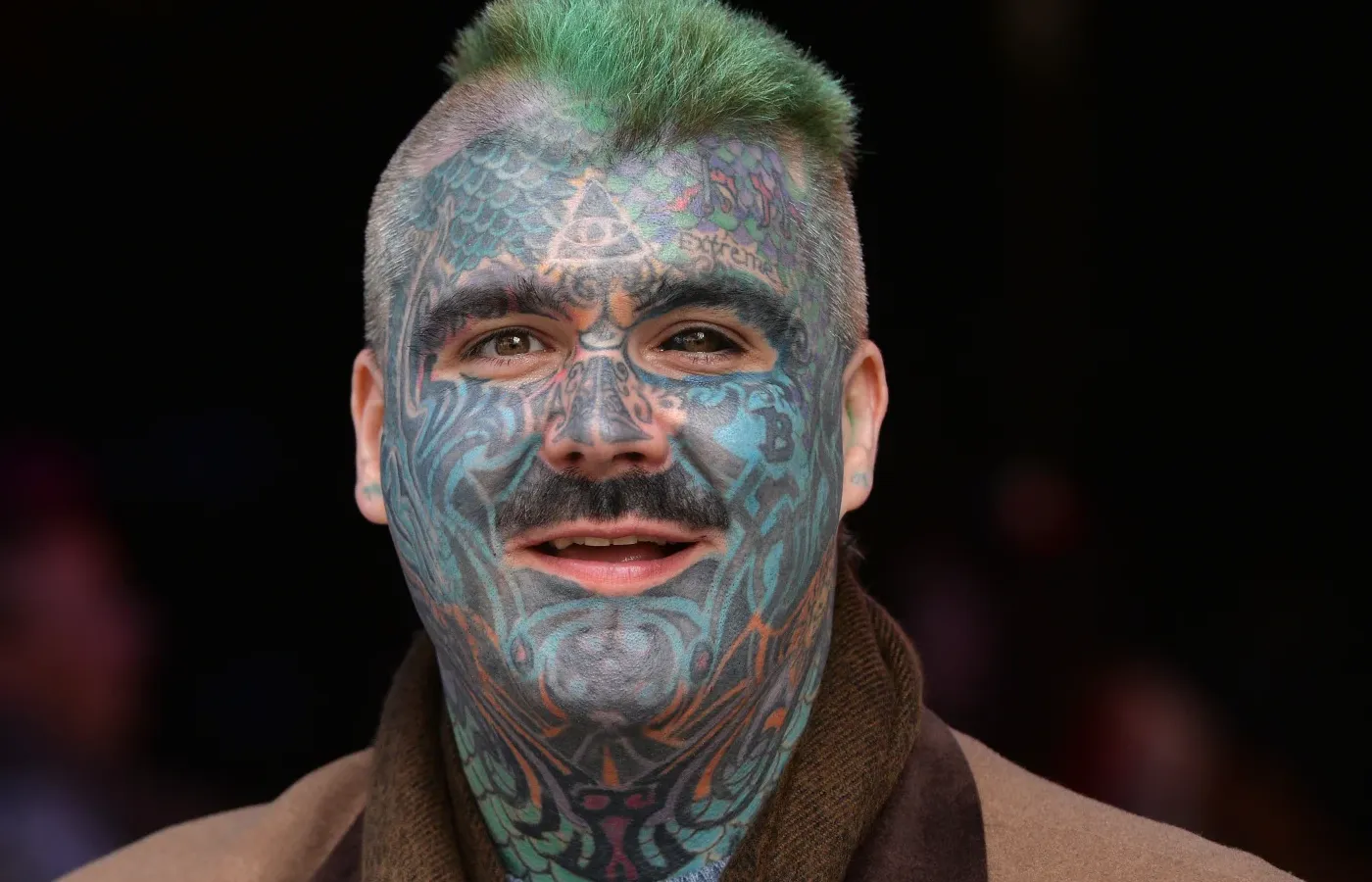 King Of Ink, pria dengan tubuh tertato 90% kesulitan verifikasi usia online