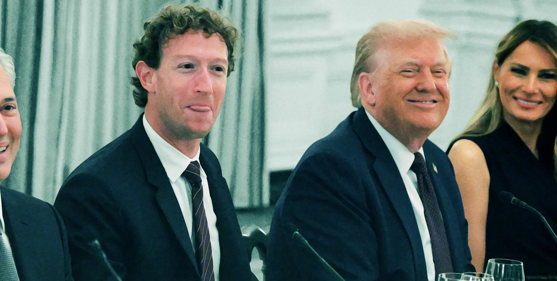 Mark Zuckerberg dan Donald Trump dalam pertemuan di Gedung Putih