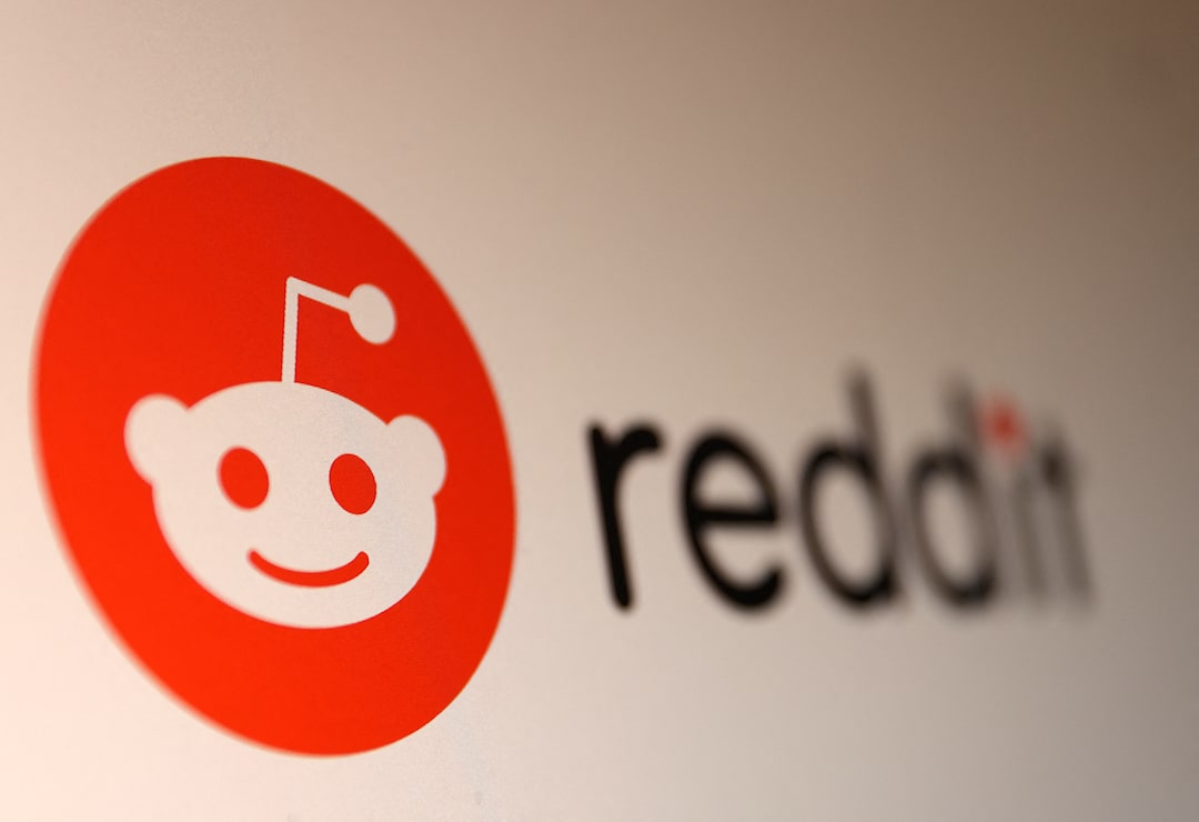 Reddit Gugat Perplexity dan Perusahaan Lain Soal Data Scraping