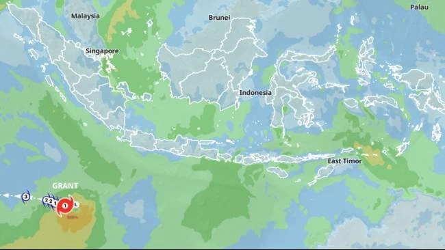 Waspada Hujan Lebat Nataru 2025, BMKG Ungkap Daerah Rawan dan Tips Aman
