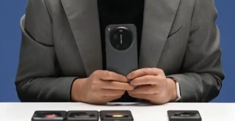 Tampilan close-up varian warna ungu dan hijau Xiaomi 17 Ultra dalam video teaser resmi