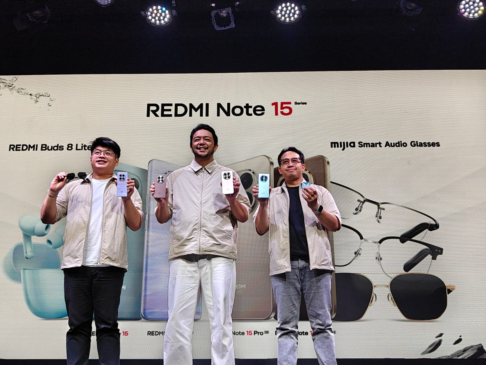 Redmi Note 15 Series Rilis! Bodi Titan dan Baterai Monster Jadi Unggulan