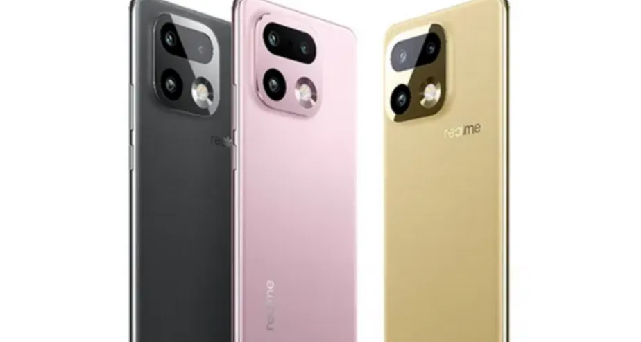 Realme 16 Pro+ smartphone dengan layar melengkung dan desain premium dalam warna Master Gold