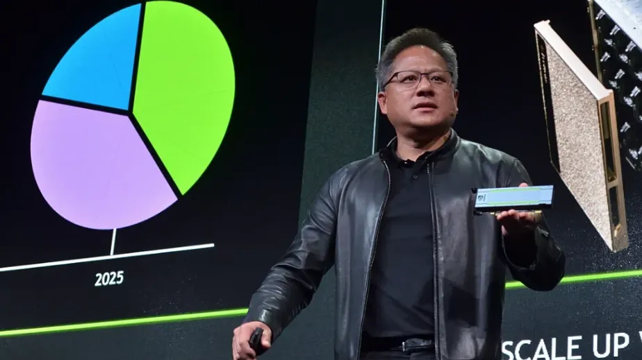 CEO Nvidia Jensen Huang dalam kunjungan ke China di tengah isu blokir chip H200