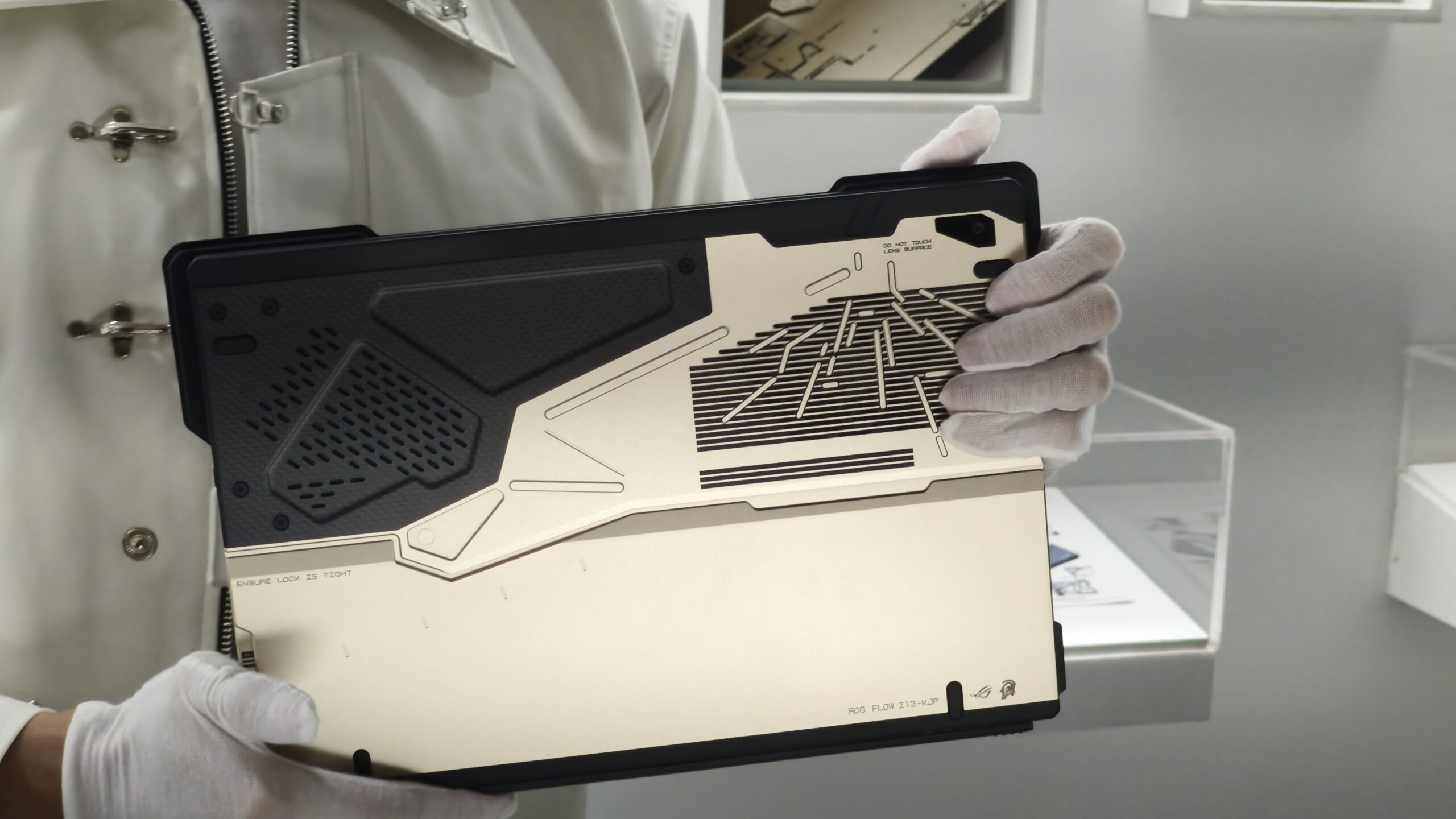 ROG Flow Z13-KJP: Mahakarya Kolaborasi Gaming dan Seni Kojima