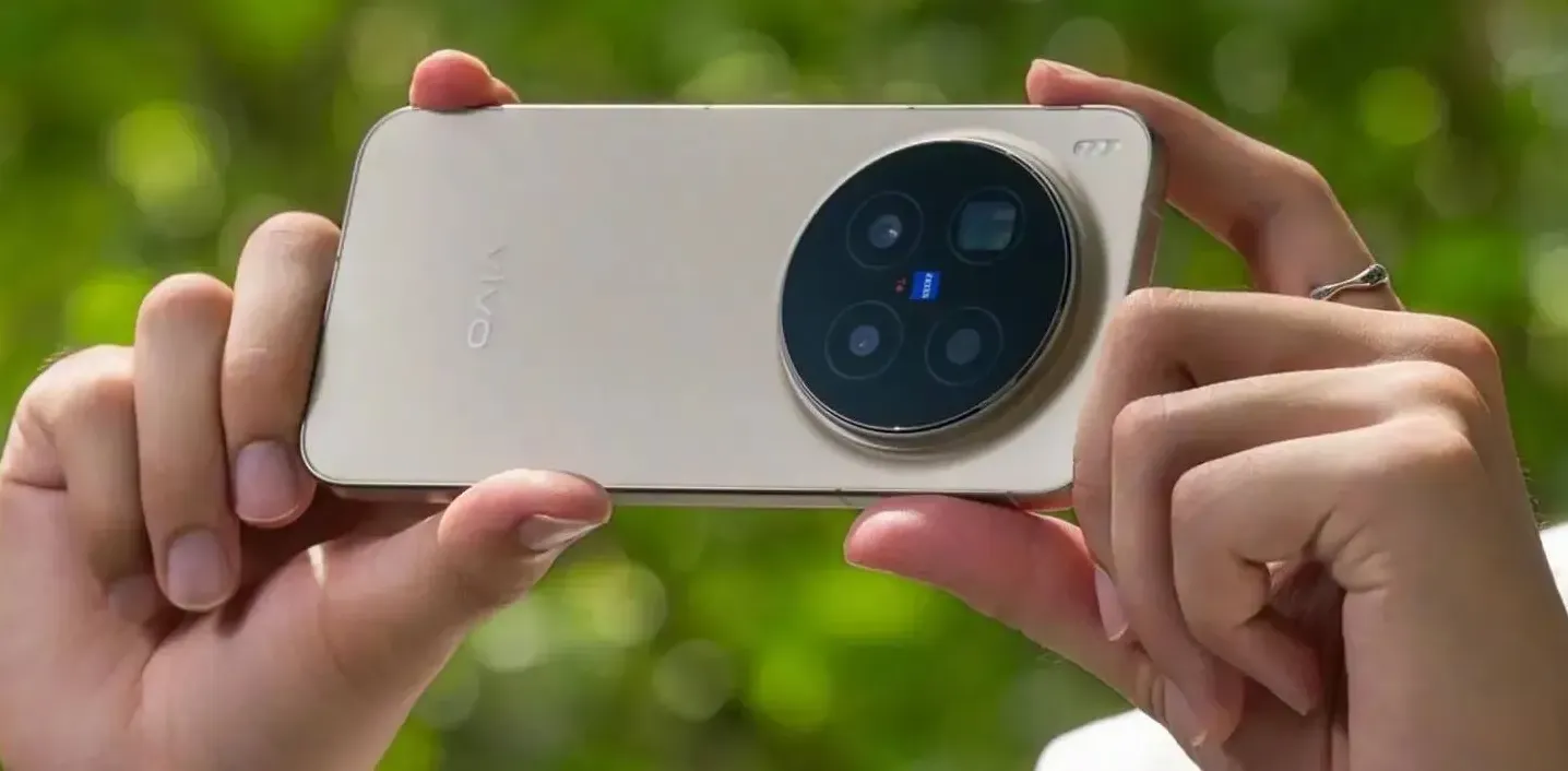 Bocoran Vivo X300 Ultra: Spesifikasi Gahar yang Bikin Flagship Lain Terasa Usang