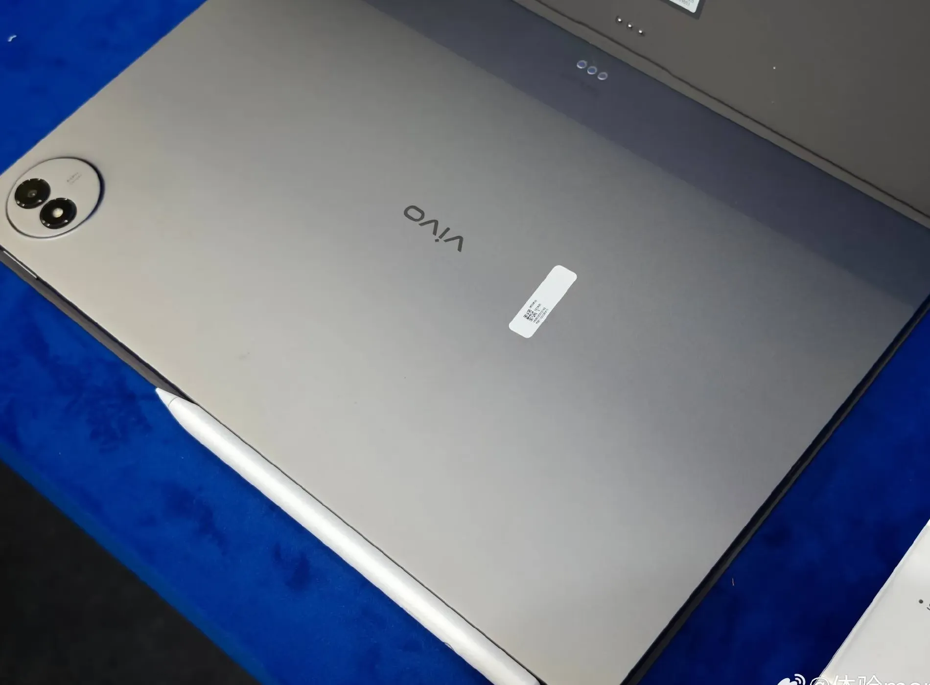 Bocoran vivo Pad6 Pro: Snapdragon 8 Gen 3 & Charging 80W, Tablet Rasa Laptop?