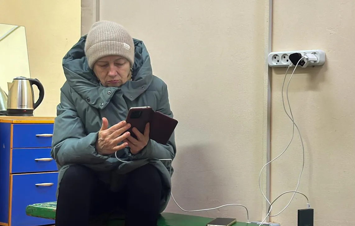 Jangan Asal Install! Google Play Store Kini Tandai Aplikasi Penguras Baterai