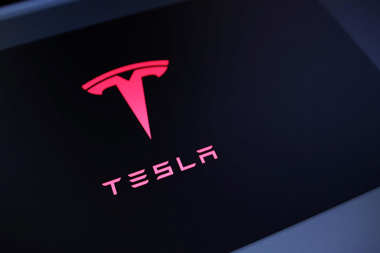 Tesla Kembali Garap SUV Listrik Murah, Strategi atau Keinginan Semata?