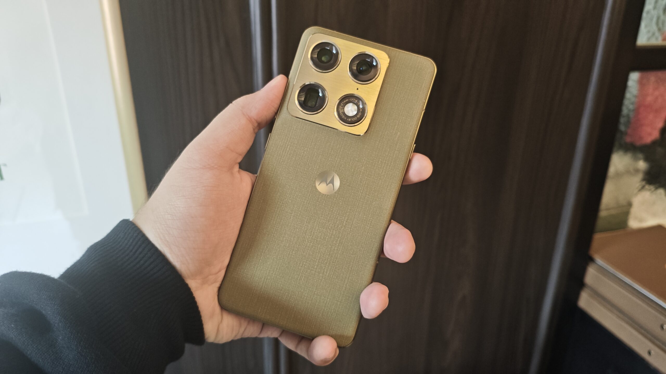 Motorola Gempur Indonesia dengan Signature, Edge 70 Fusion, dan Buds Loop