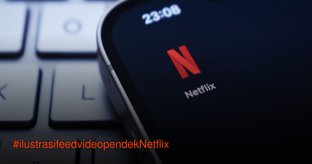 Tampilan antarmuka aplikasi Netflix mobile dengan feed video pendek vertikal yang dapat di-scroll